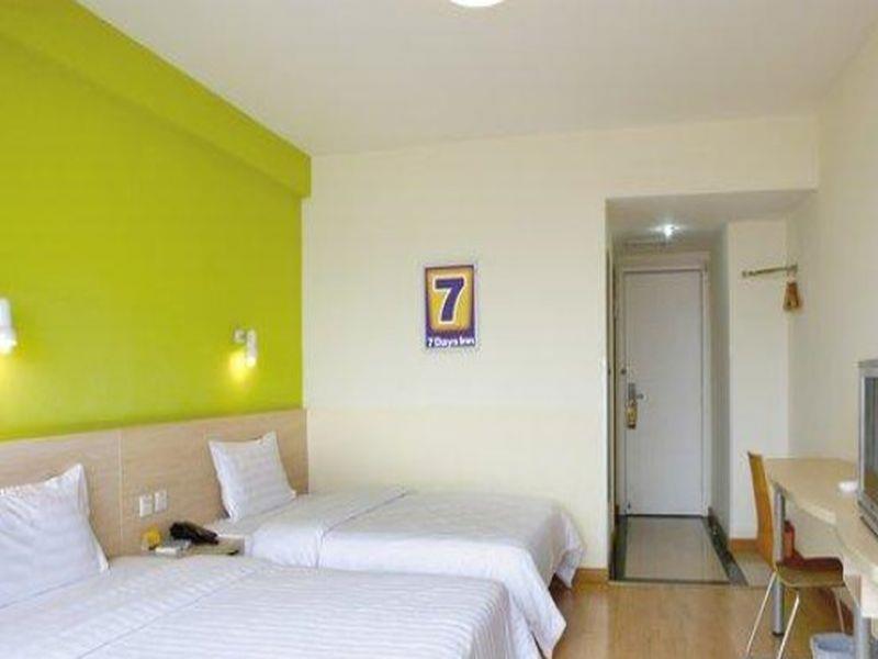 7Days Inn Ji'Nan Railway Station North Square 지난 외부 사진